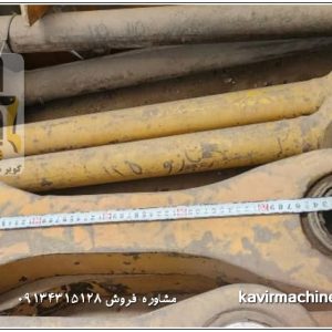 بازو دامپتراک 7-465 کوماتسو در شرکت کویر ماشین اسپادانا