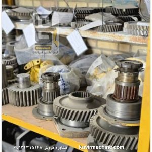 دنده دوبل سینی جلو موتور 170E3 در شرکت کویر ماشین اسپادانا