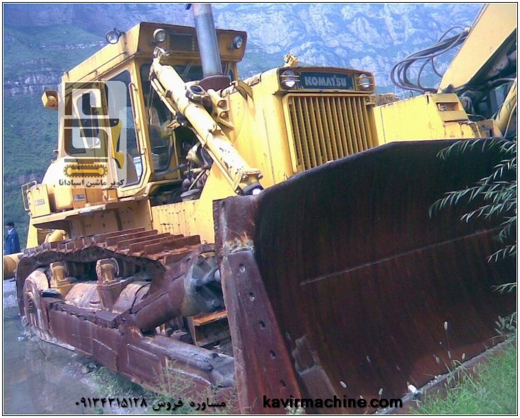Buy Bulldozer 355 Komatsu